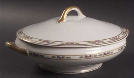 Orleans Round Covered Vegetable