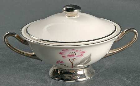 Patricia Sugar Bowl & Lid