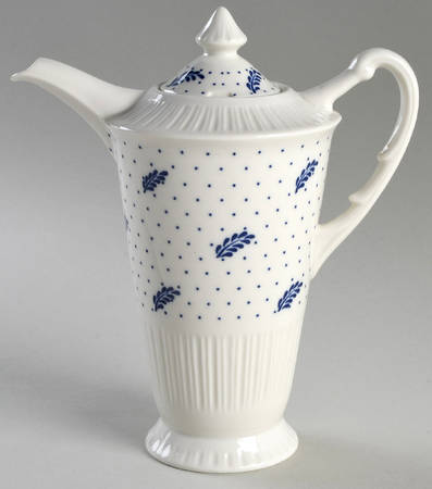 Periwinkle Coffee Pot & Lid