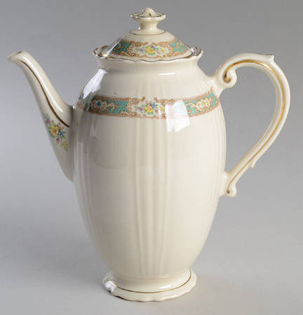 Raleigh Green Coffee Pot & Lid by Syracuse
