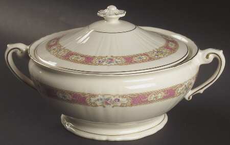 Raleigh Pink Round Covered Vegetable