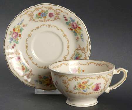 Riviera Footed Cream Soup Bowl & Saucer Set