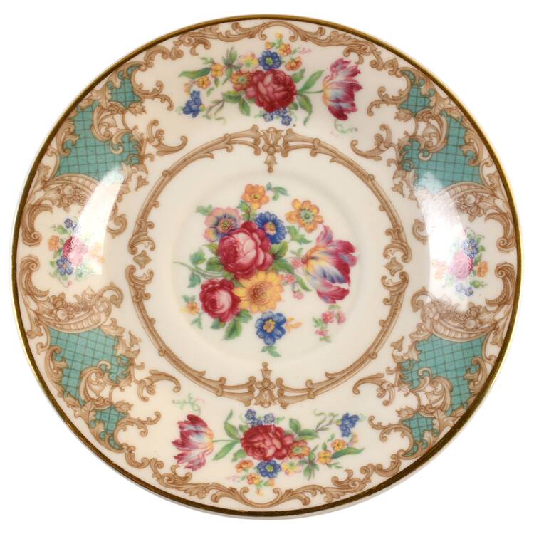 Romance Green Saucer