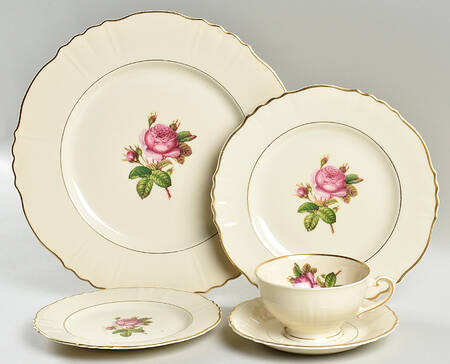 Rosalie 40 Piece Estate Set
