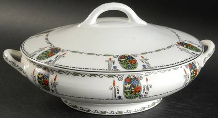 Rosemont Round Covered Vegetable