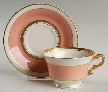 Salisbury Footed Cup & Saucer Set