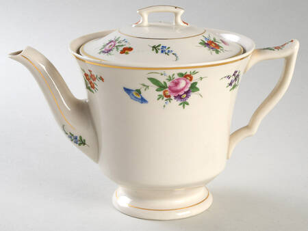 Selma Teapot & Lid