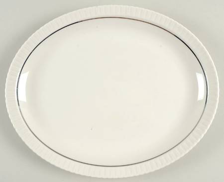Shelledge Platinum 13" Oval Serving Platter