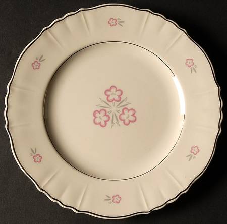 Sonja Luncheon Plate