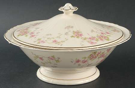 Stansbury Round Covered Vegetable