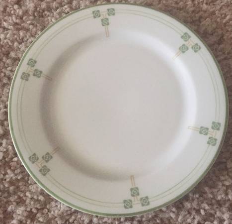Tudor Rose Small Bread & Butter Plate