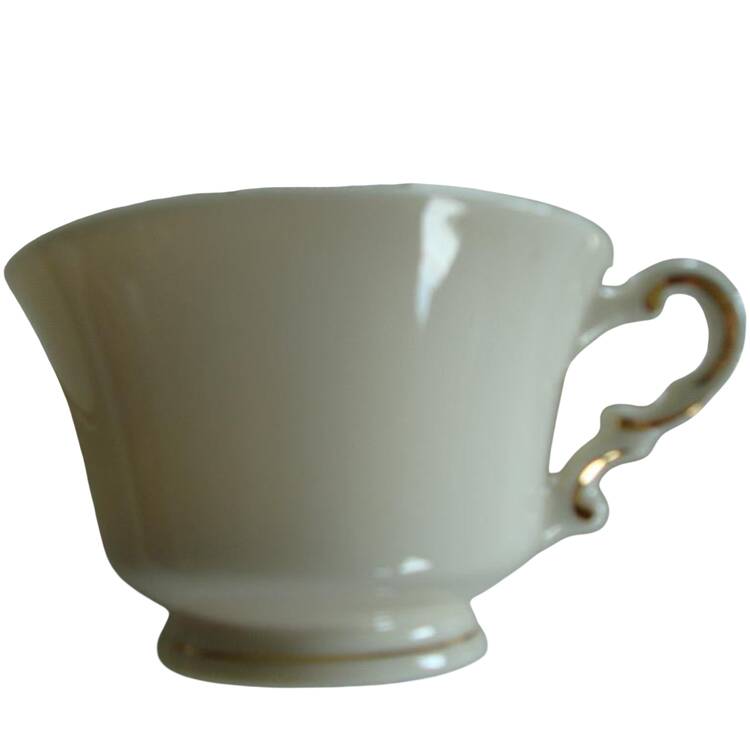 SY130 Footed Cup