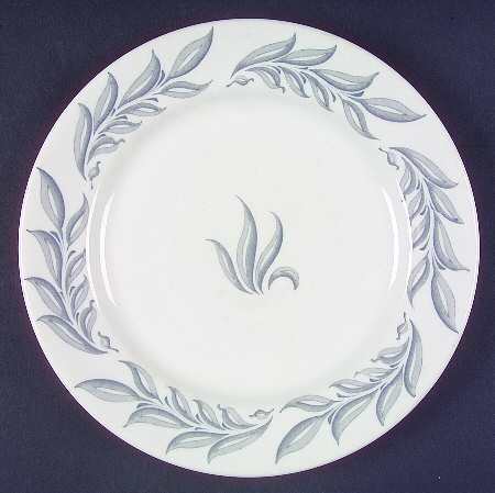 SY153  Luncheon Plate