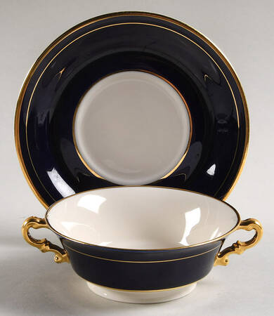 SY227 Footed Cream Soup Bowl & Saucer Set