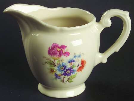 SY38 Creamer