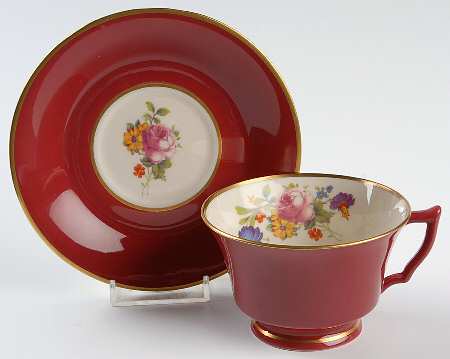 SY57 Footed Cup & Saucer Set