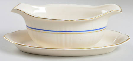 SY64 Gravy Boat with Attached Underplate