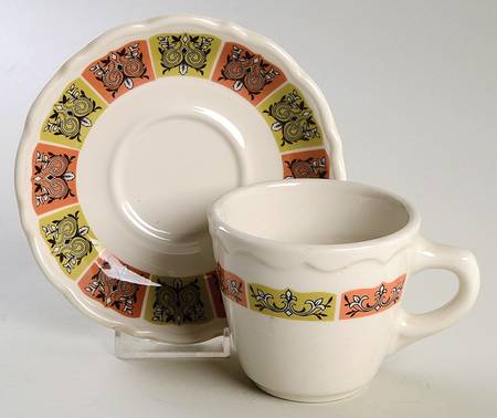 Coral 'N Jade Flat Cup & Saucer Set