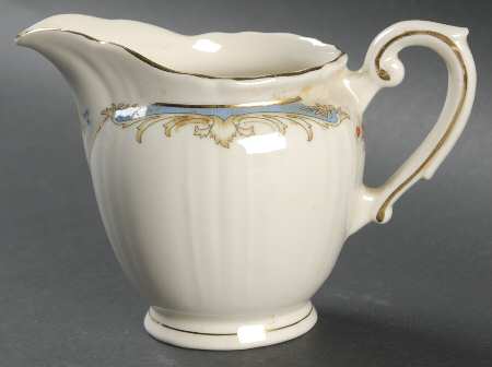 Symphony Creamer
