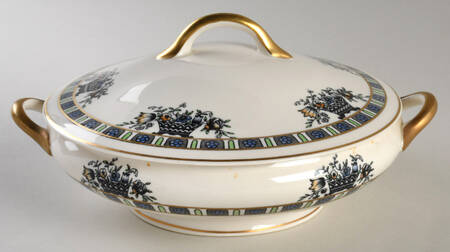 Virginia Round Covered Vegetable