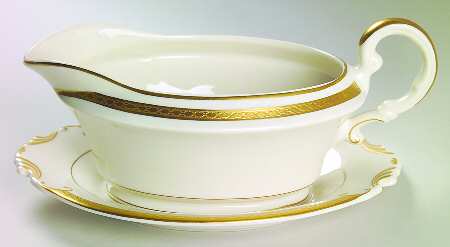 Wayne (No Color Band) Gravy Boat & Underplate