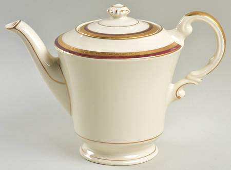Wayne Maroon Teapot & Lid