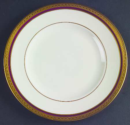 Wayne Maroon Dessert/Pie Plate