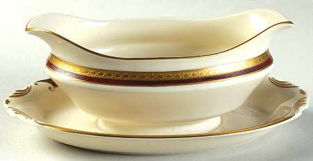 Wayne Maroon Gravy Boat with Attached Underplate