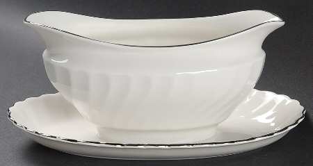 Wedding Ring Gravy Boat with Attached Underplate