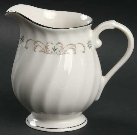 Westminster Creamer