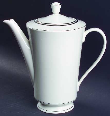 Yorktown Coffee Pot & Lid