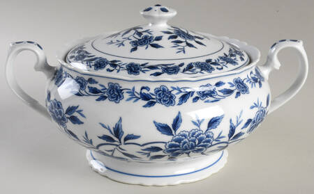 Blue Chatham Round Covered Vegetable