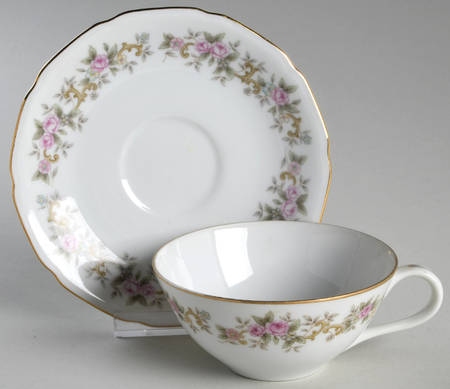 Colette Flat Cup & Saucer Set