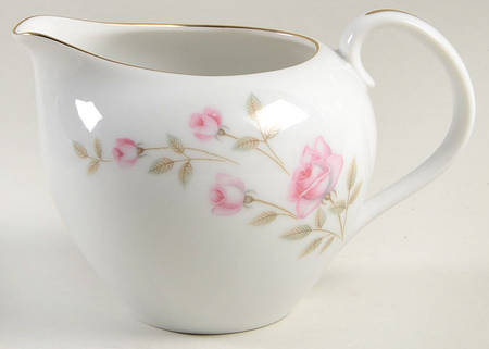 Modena Creamer
