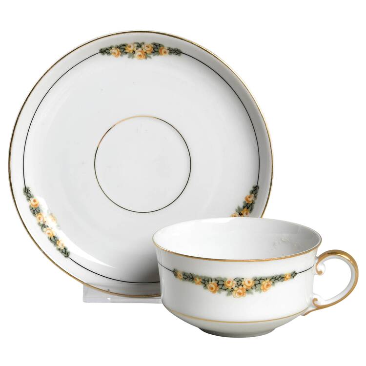 Flat Cup & Saucer Set