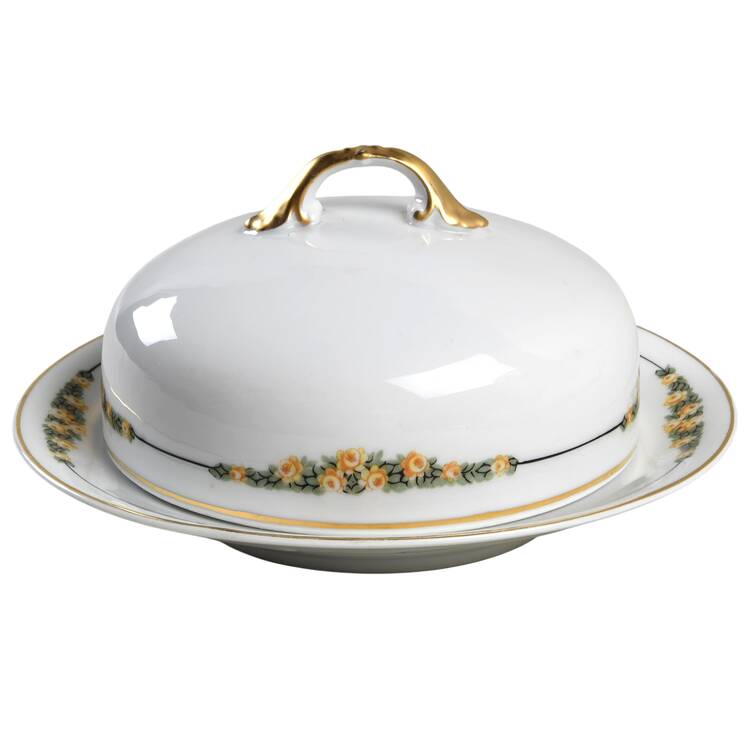 Manchester Round Covered Butter with Strainer