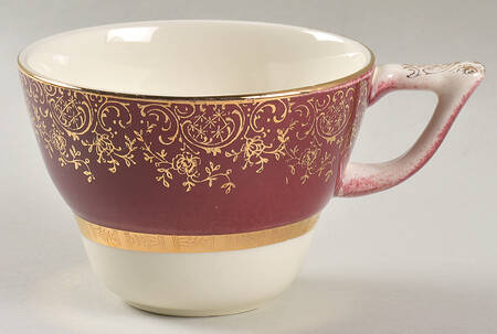 Aristocrat Maroon (No Floral Center) Flat Cup