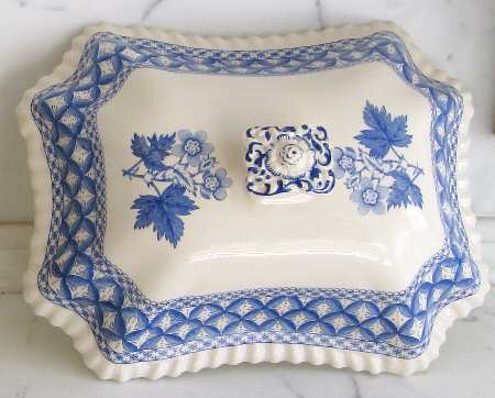Geranium Blue (Gadroon Shape) Lid for Rectangular Vegetable