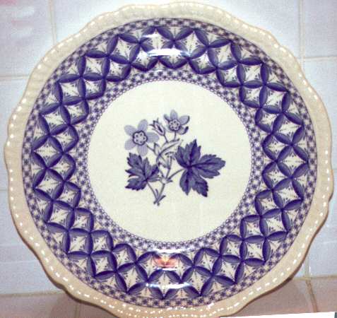 Geranium Blue (Gadroon Shape) by Spode