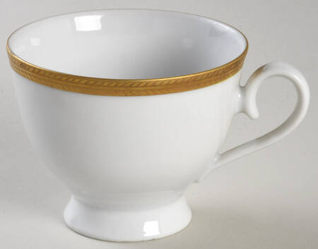 Victoria Footed Cup