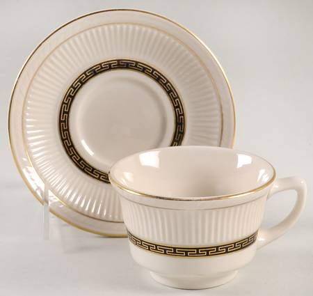SHO83 Footed Cup & Saucer Set