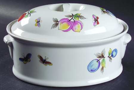 Fruit 2 Quart Oval Covered Casserole