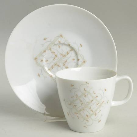 Formal Grace Flat Cup & Saucer Set
