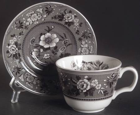 Archive Collection Black Flat Cup & Saucer Set