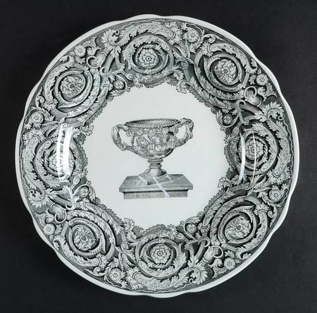 Archive Collection Black Luncheon Plate