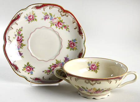 SCL15 Footed Cream Soup Bowl & Saucer Set
