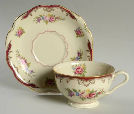 SCL15 Footed Cup & Saucer Set