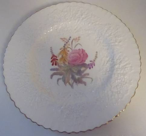 Heath & Rose (Savoy Shape) Dinner Plate