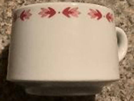 SHO84 Footed Cup