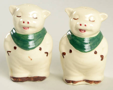Smiley Pig  Small #17 Salt & Pepper Set